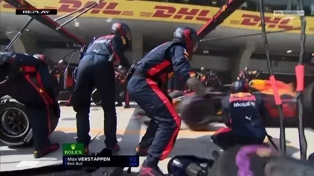 2018F1上海站赛车盛宴，速度与激情的碰撞-第2张图片-www.211178.com_果博福布斯